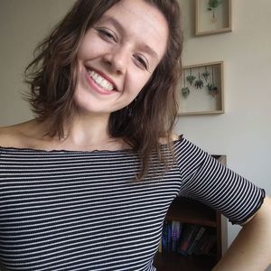 Meet your Posher, Hannah